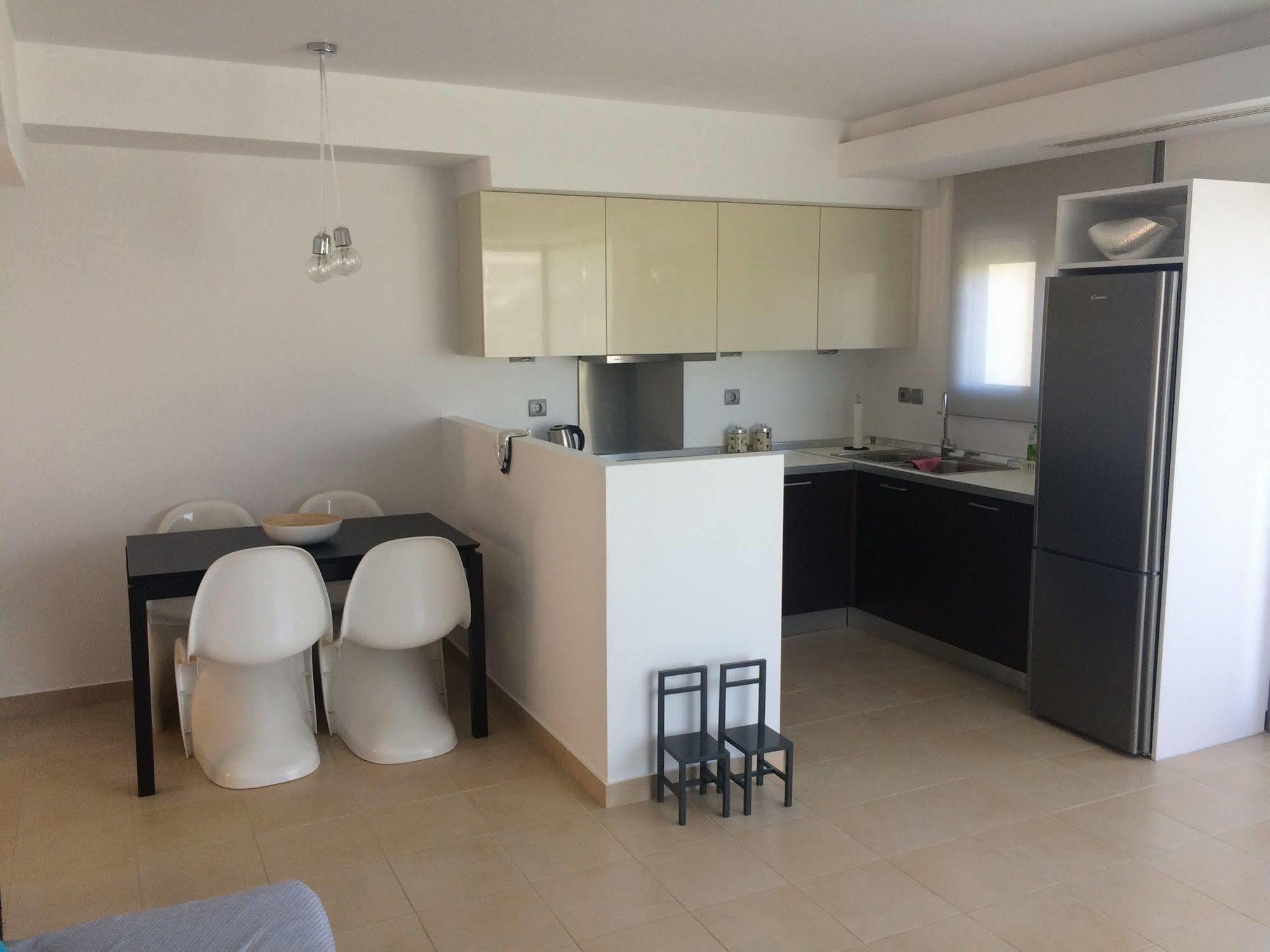 Rvg Rania House With Pool Apartment Порто Хели Екстериор снимка